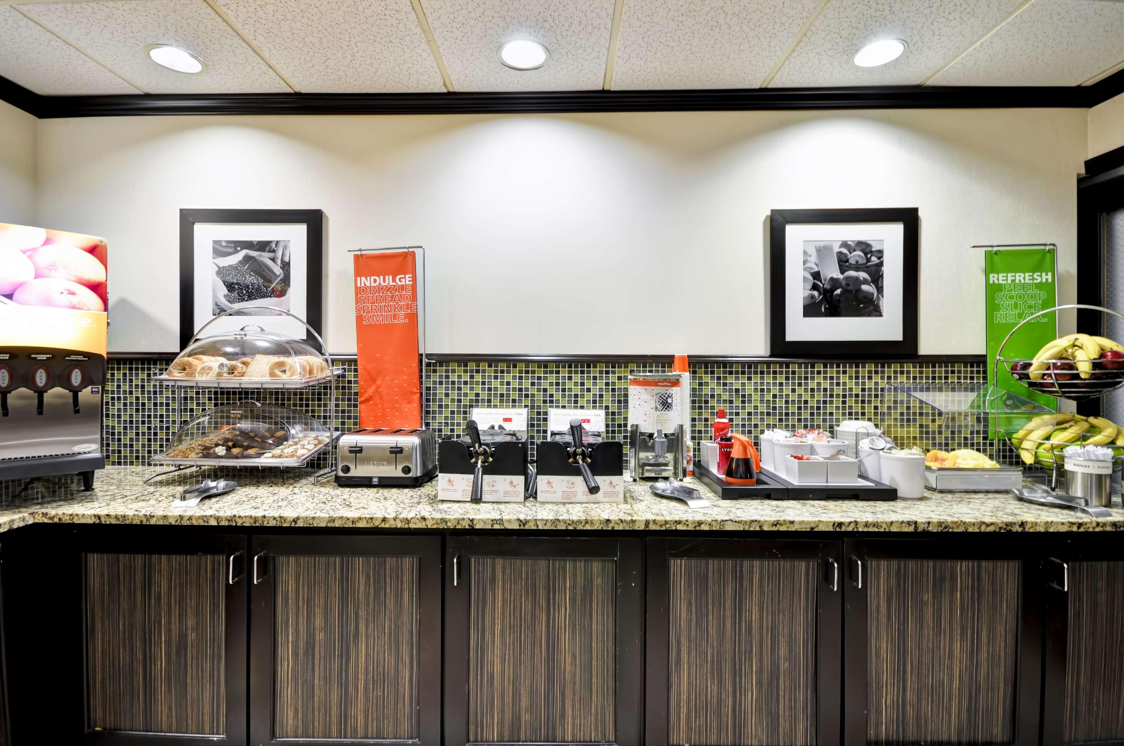 Hampton Inn Charleston-Historic District Dış mekan fotoğraf